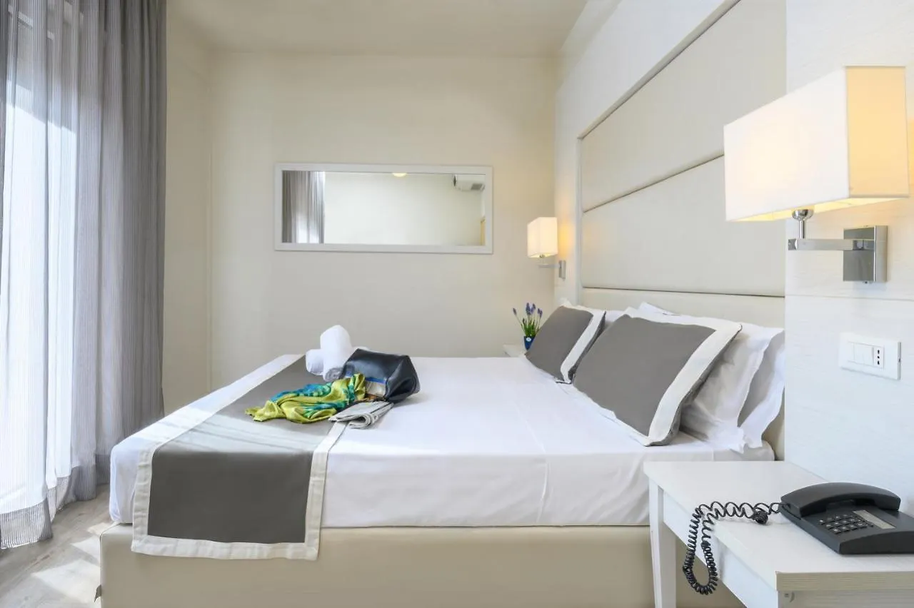 Atlas Hotel Riccione 3*,